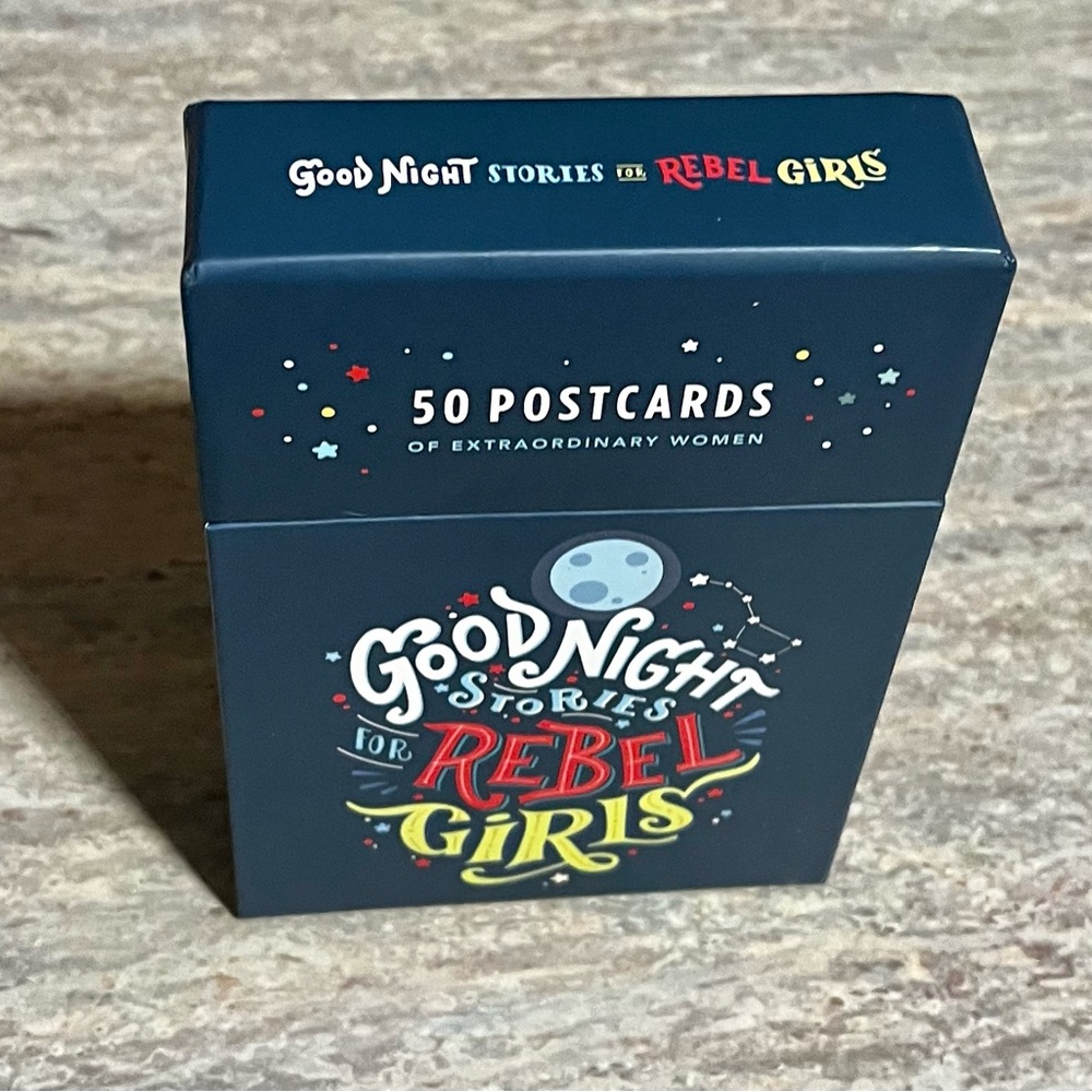 Good Night Stories for Rebel Girls Postcards